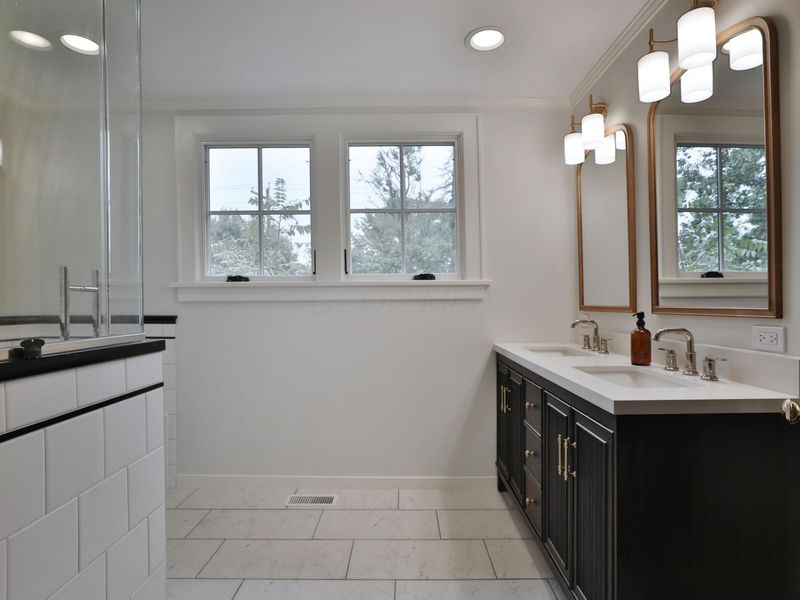 223 E Tulane Road, Columbus, OH 43202 Photo 35