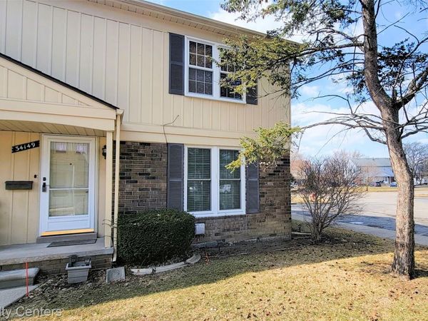 34149 GARFIELD Circle, Fraser, Mi 48026