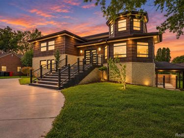27507 Bell Road, Southfield, Mi 48034