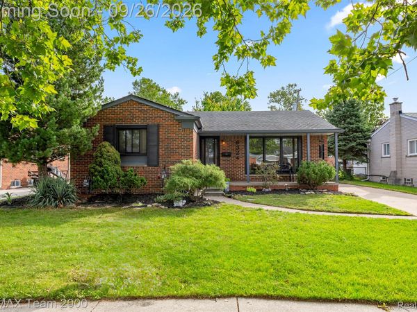 6324 Cambourne Road, Dearborn Heights, Mi 48127