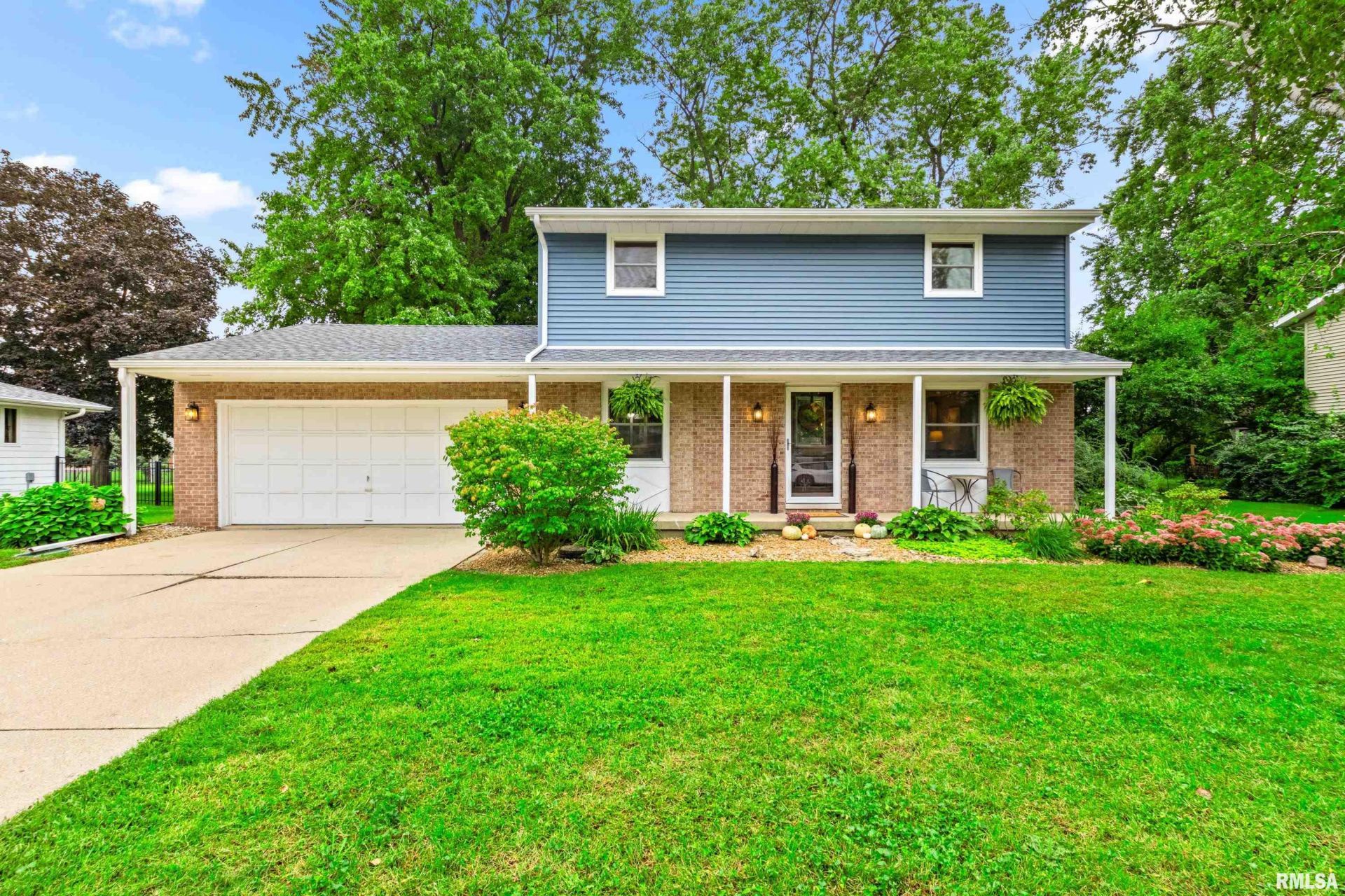 432 E Fernwood Street, Morton, IL 61550 Main Photo