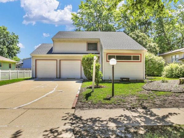 2314 Mulberry Court, Champaign, IL 61821