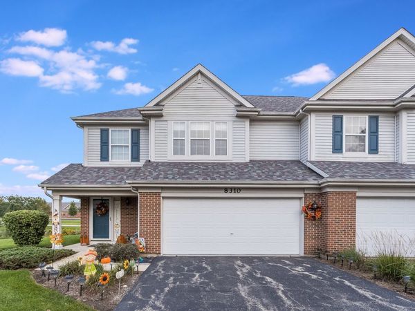8310 Pembridge Court , Joliet, IL 60431