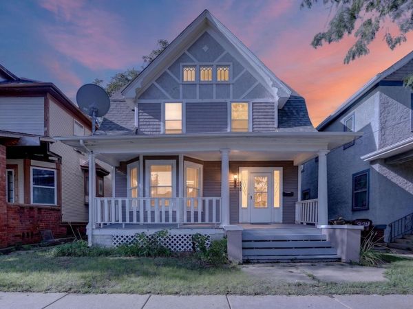 320 Napoleon Street , Rockford, IL 61103
