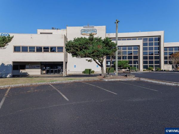 1010 SW Coast Hwy, Newport, OR 97365
