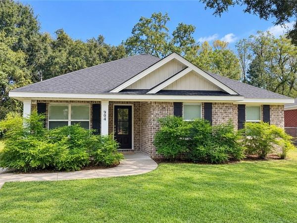 904 Leon Street, Saraland, AL 36571