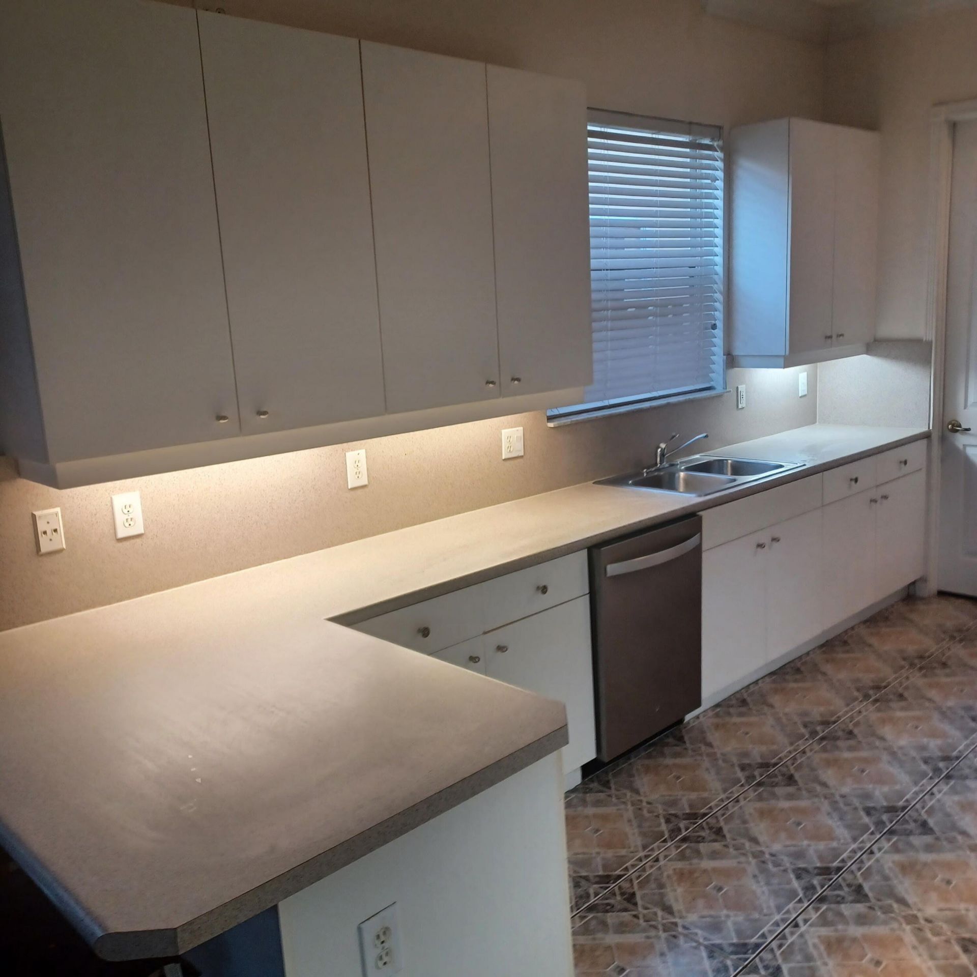 2736 SW 135th Avenue, Miramar, FL 33027 Photo