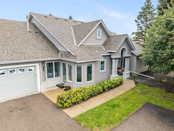 2530 Sumac Ridge , White Bear Lake, MN 55110
