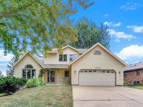 17330 Ipswich Way , Lakeville, MN 55044