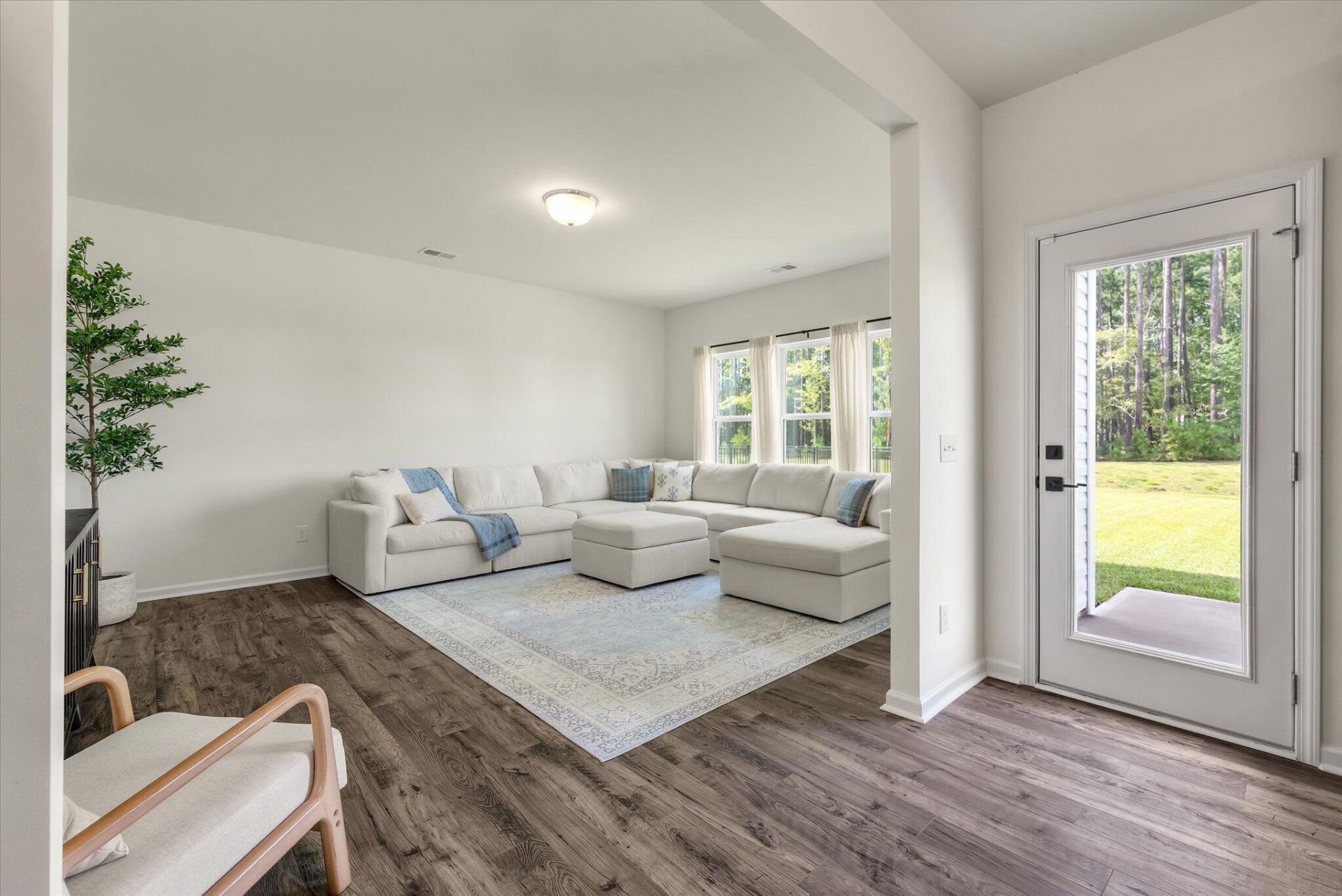 240 Surfbird Road Photo 12