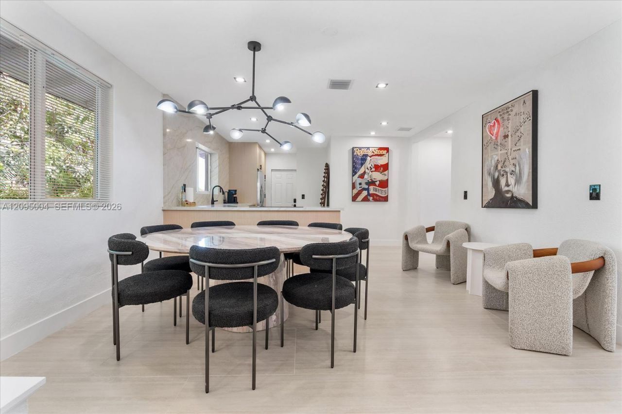 117 NE 48th St, Miami, FL 33137 Photo