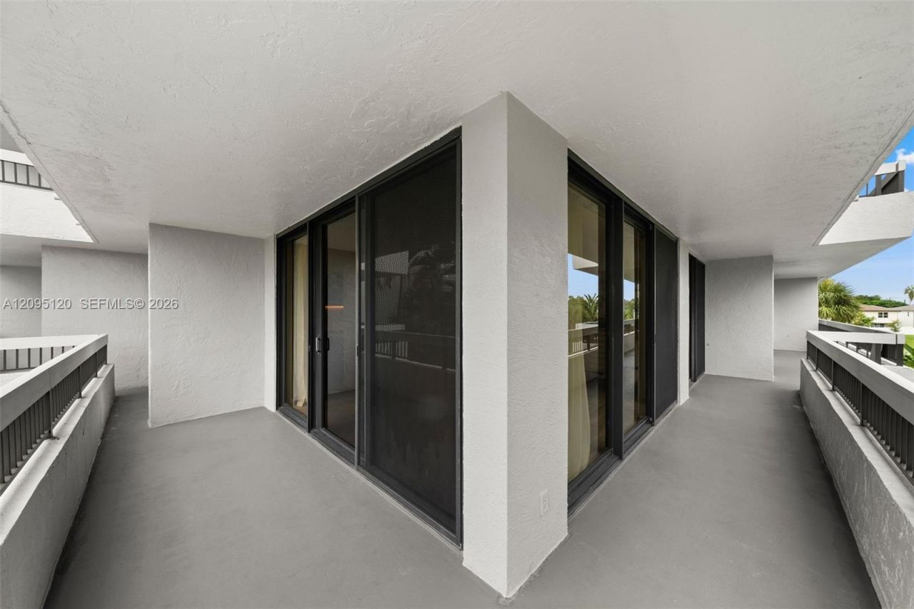 23200 Camino Del Mar , Unit 305, Boca Raton, FL 33433 Photo