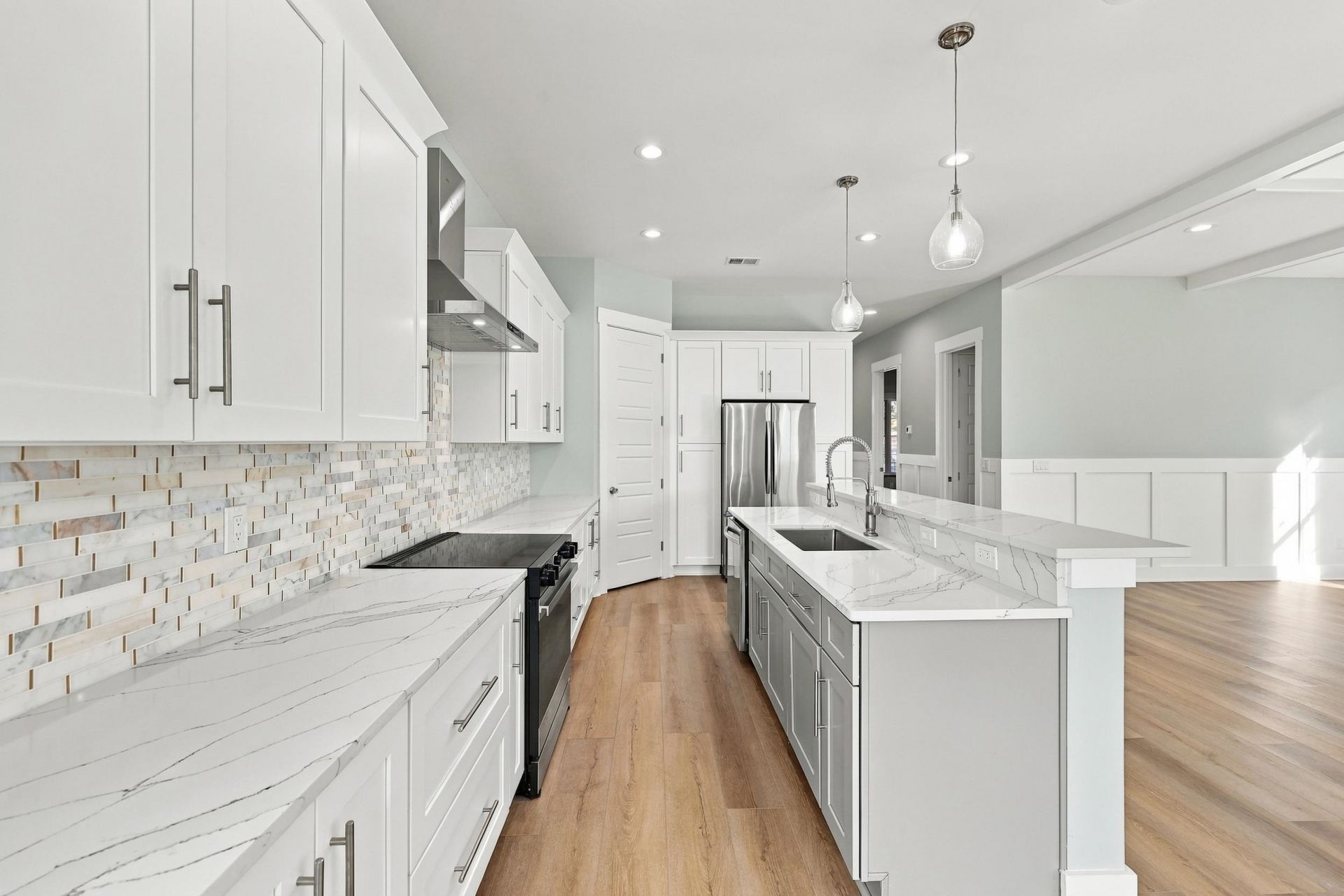 868 Crystal Water Way Photo 13
