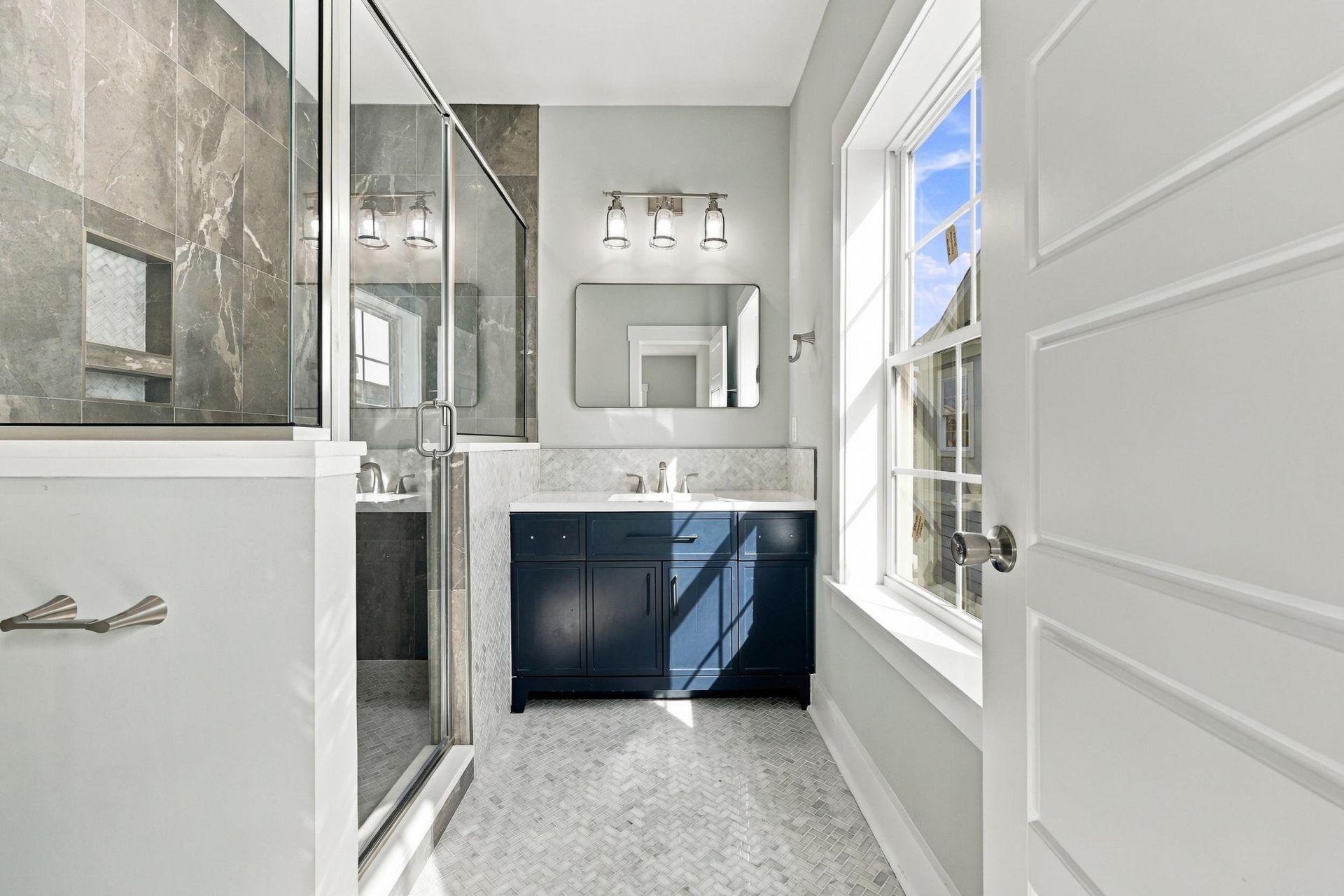 868 Crystal Water Way Photo 31