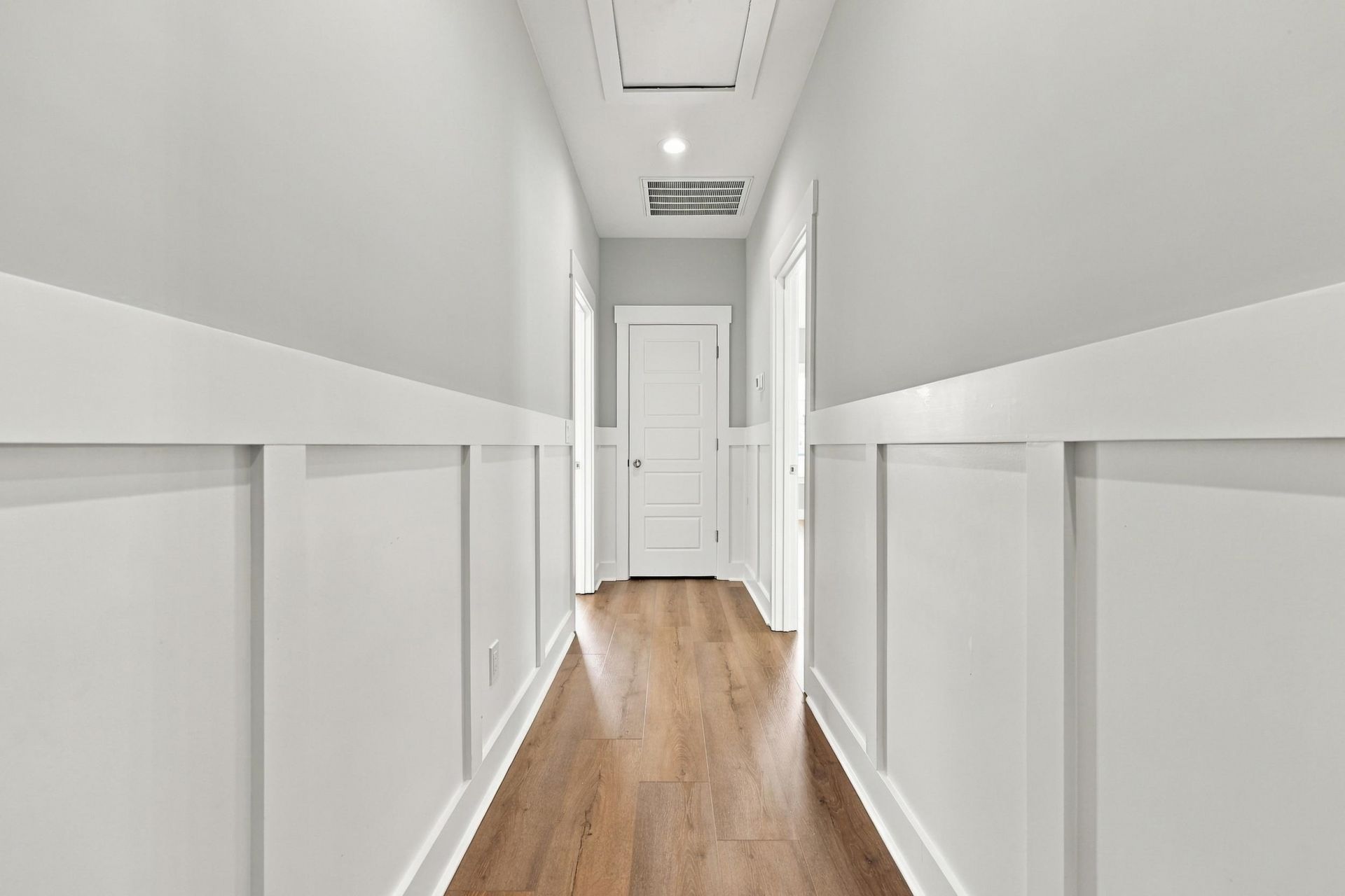 868 Crystal Water Way Photo 34