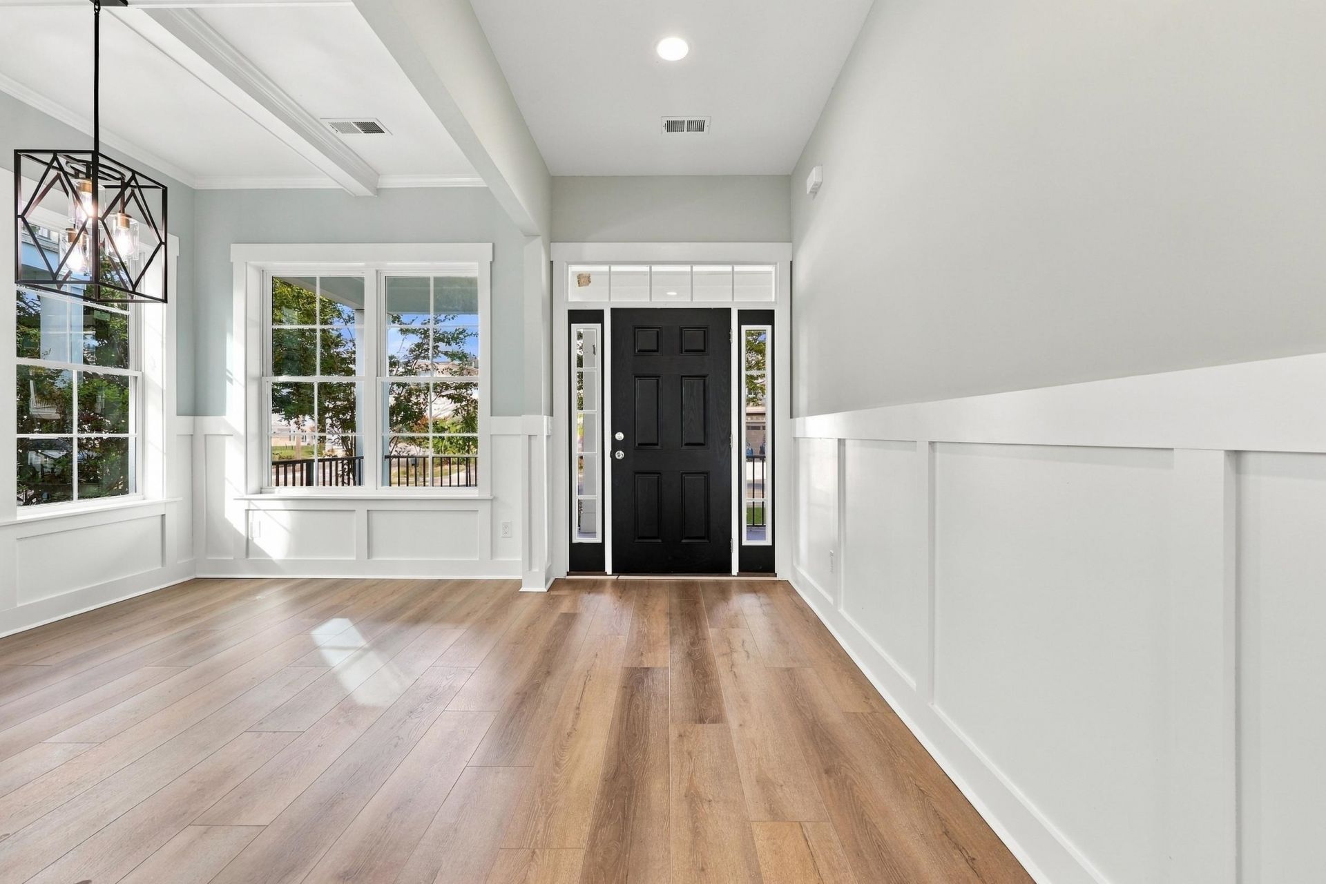 868 Crystal Water Way Photo 5