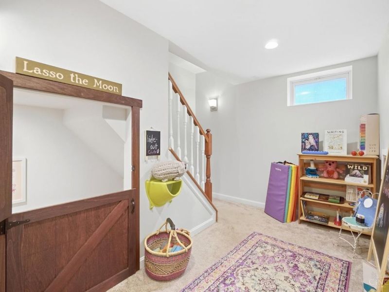 6989 Cambridge Avenue, Mariemont, OH 45227 Photo 22
