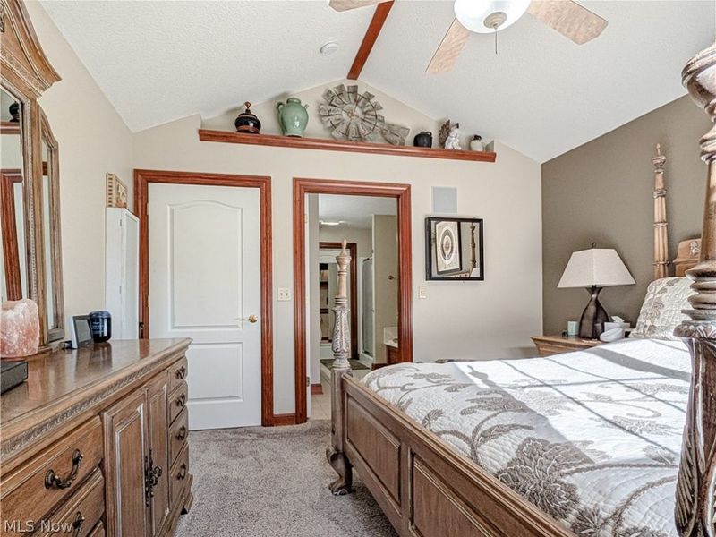 1202 Saint Abigail Street SW, Hartville, OH 44632 Photo 15