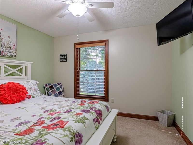 1202 Saint Abigail Street SW, Hartville, OH 44632 Photo 21