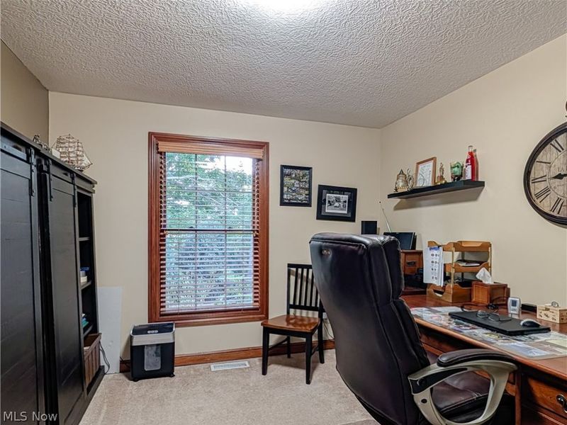 1202 Saint Abigail Street SW, Hartville, OH 44632 Photo 24