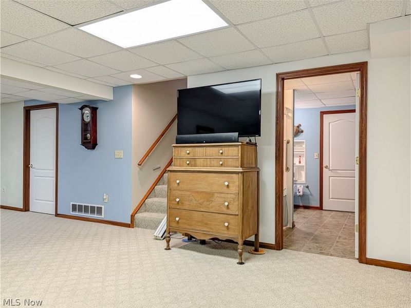 1202 Saint Abigail Street SW, Hartville, OH 44632 Photo 29