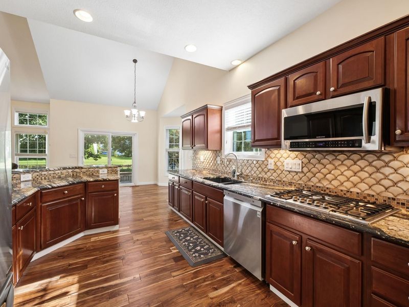 4691 Houston Pond Drive, Powell, OH 43065 Photo 21