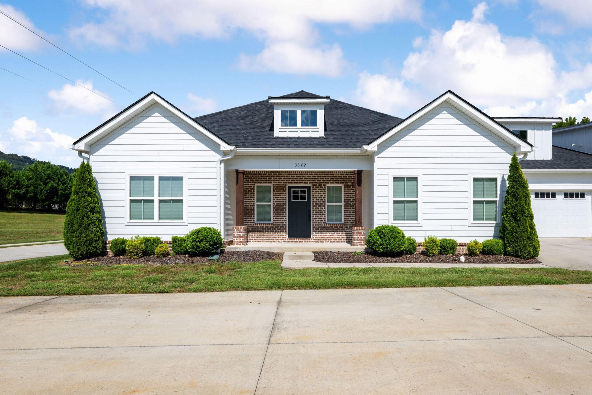 3342 Stone Creek Drive, Chattanooga, TN 37405 Main Photo