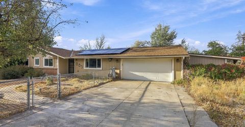 885 Winchester Drive, Reno, NV 89506 Photo