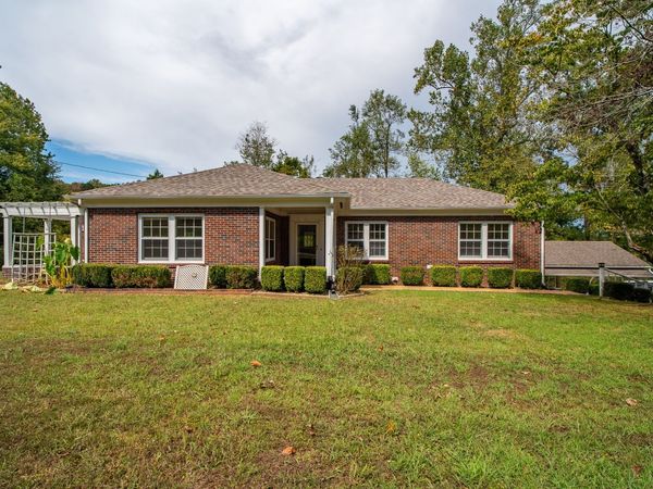 214 McWilliams St , Waynesboro, TN 38485