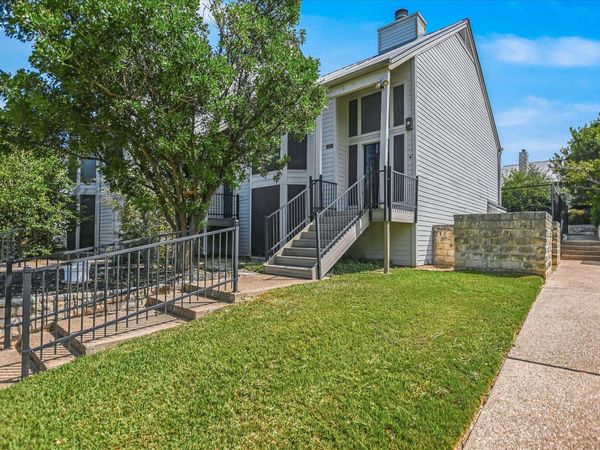 169 World Of Tennis SQ, Lakeway, TX 78738