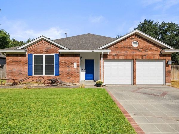 406 Tamara DR, Georgetown, TX 78628