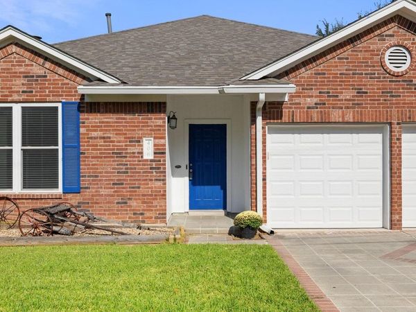 406 Tamara DR, Georgetown, TX 78628