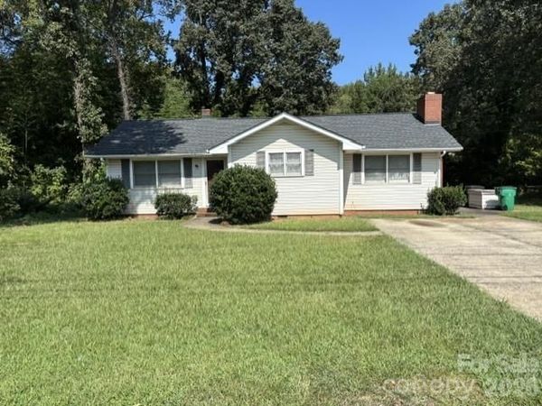 7331 Mallard Creek Road , Charlotte, NC 28262