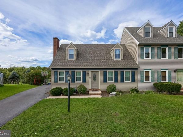 422 N 9TH STREET , DENVER, PA 17517