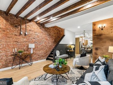 426 MOORE STREET, PHILADELPHIA, PA 19148