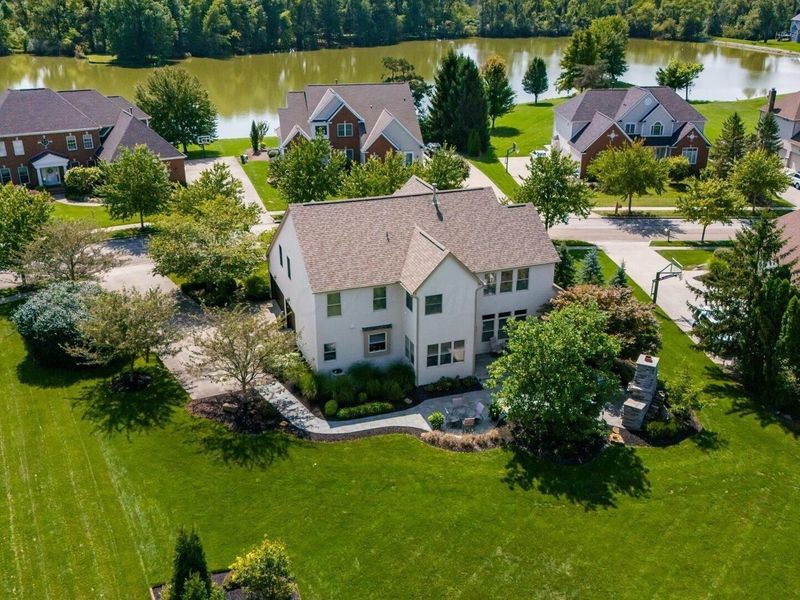 8358 Meadowmoore Place, Pickerington, OH 43147 Photo 2