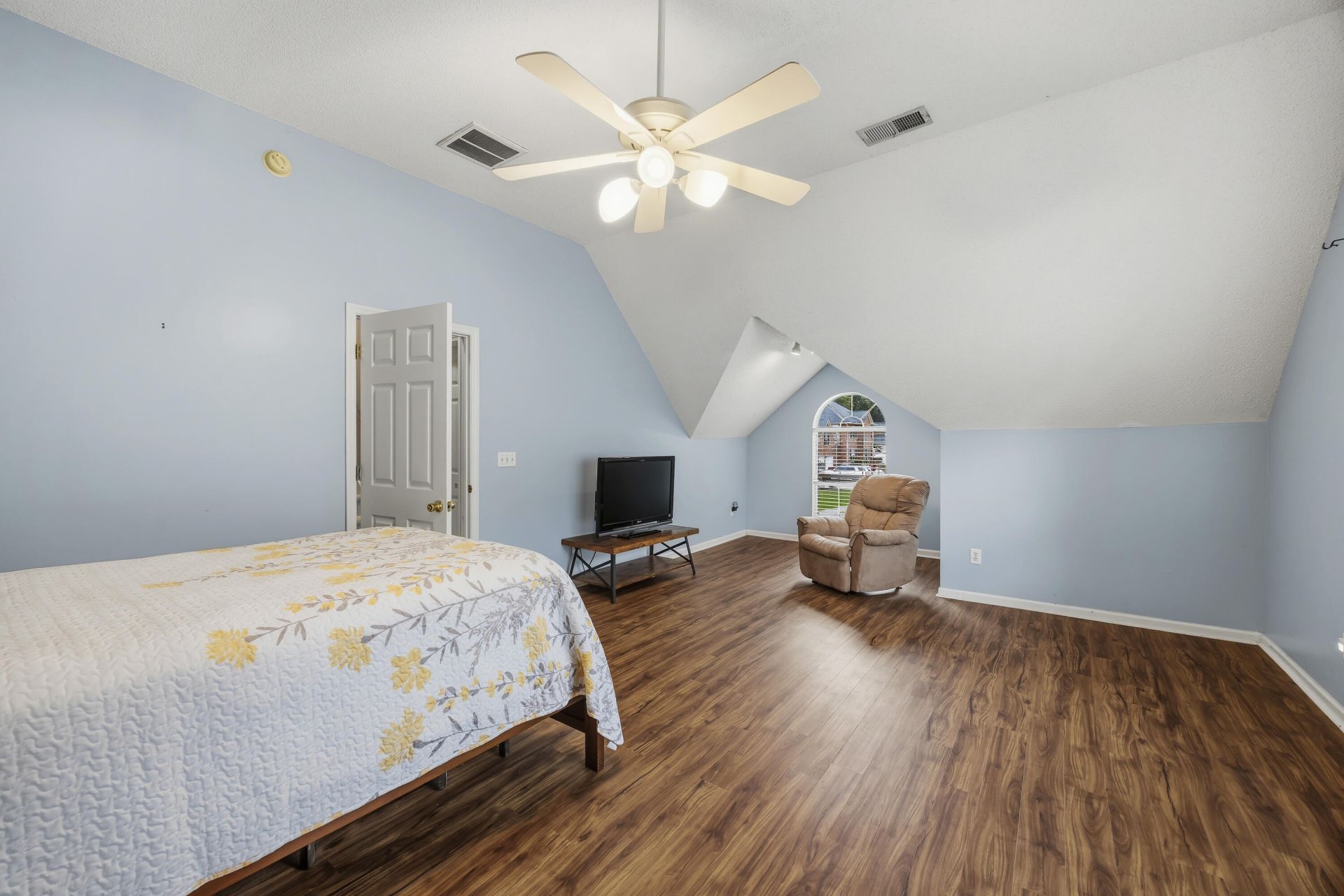 104 Spalding Circle Photo 30