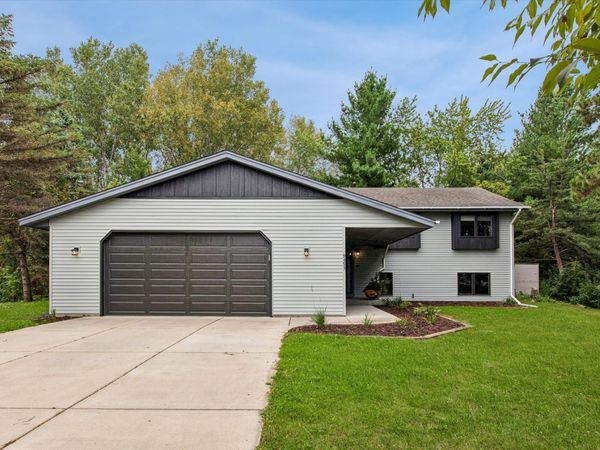 9493 83rd Street S, Cottage Grove, MN 55016