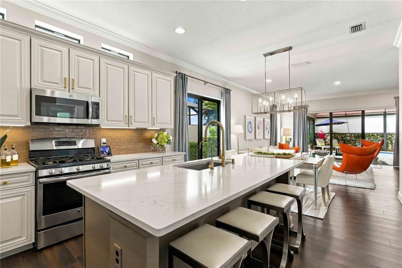 10619 Glencorse Terrace, Bradenton, FL 34211 Photo