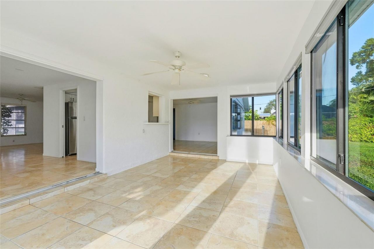 3667 Carol Lane , Sarasota, FL 34238 Photo