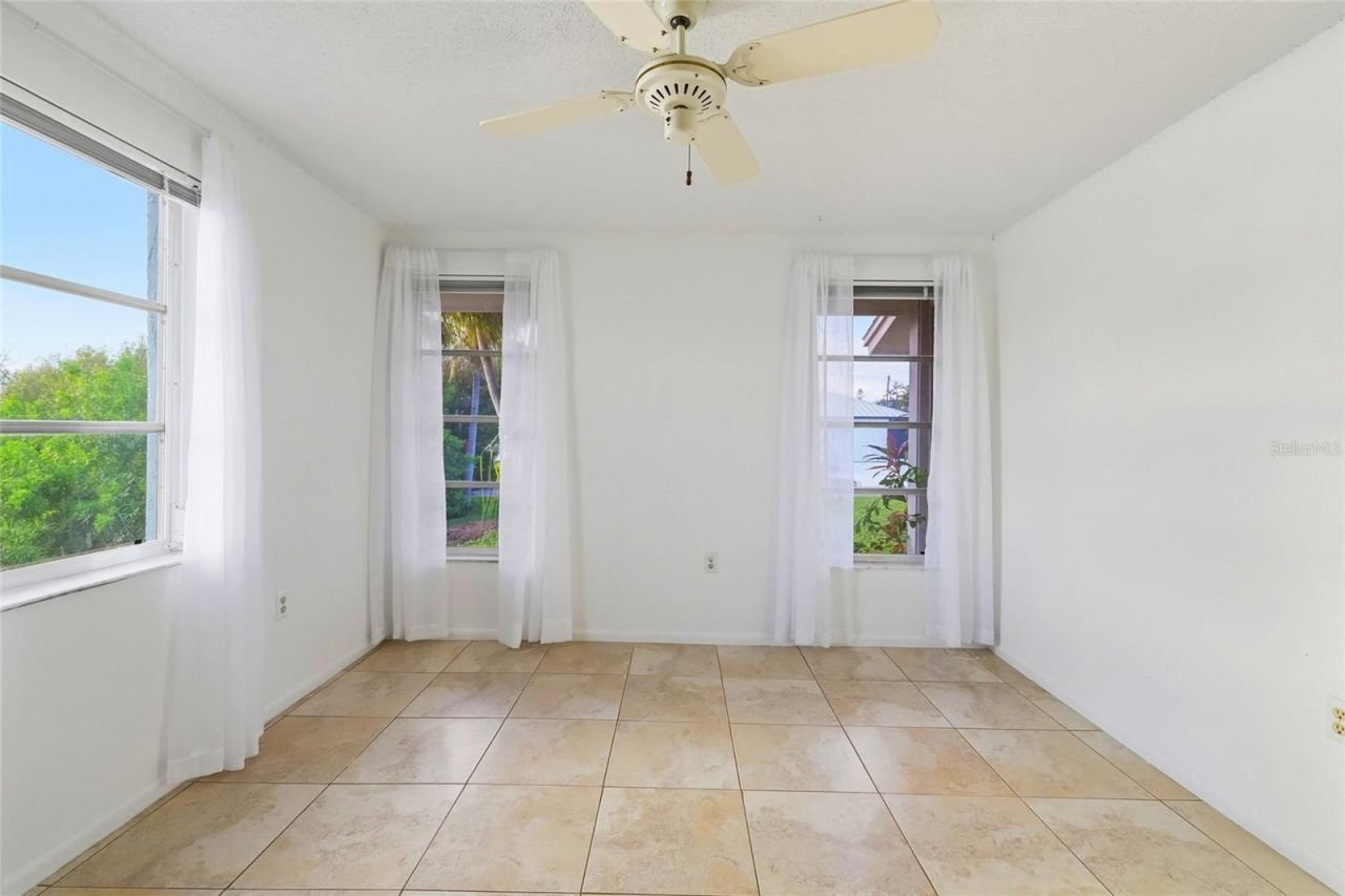 3667 Carol Lane , Sarasota, FL 34238 Photo