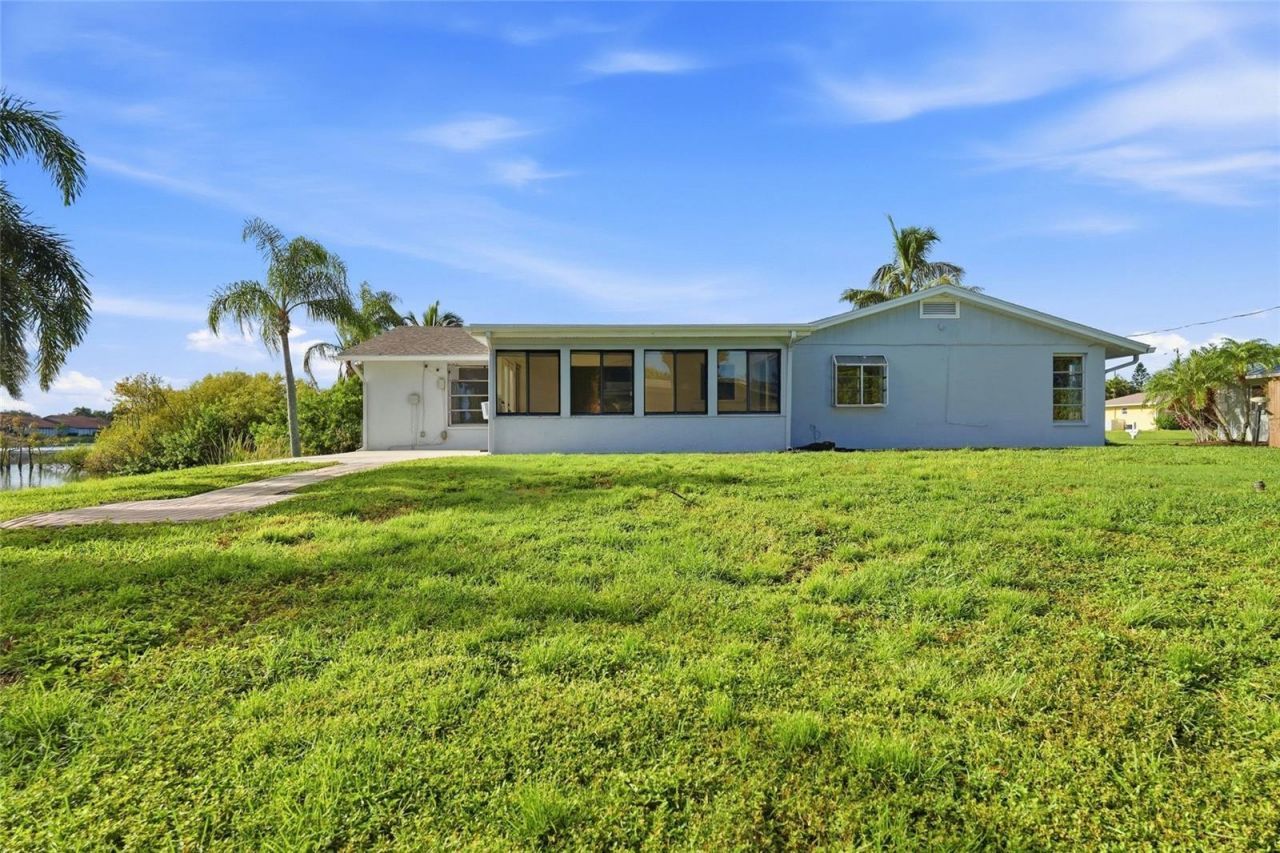 3667 Carol Lane , Sarasota, FL 34238 Photo