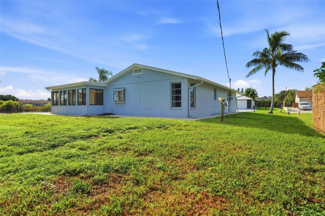 3667 Carol Lane , Sarasota, FL 34238 Photo