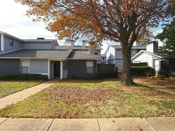 619 Timberline Drive, Hurst, TX 76053