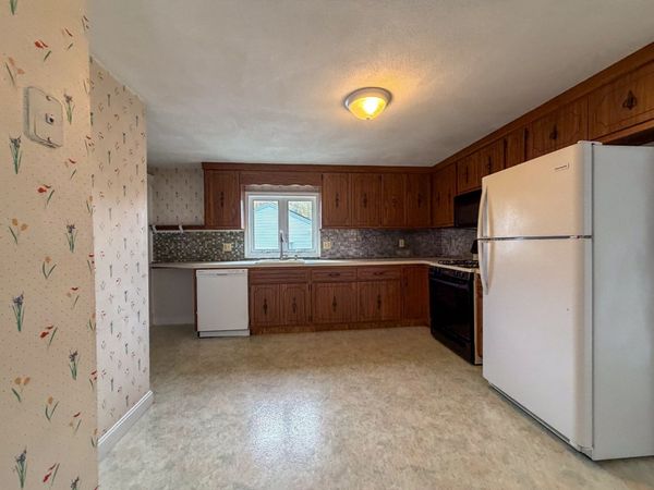 233 Forest St, Unit 233, Malden, MA 02148