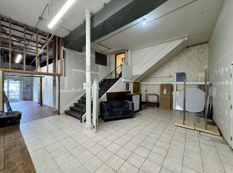 Main Photo