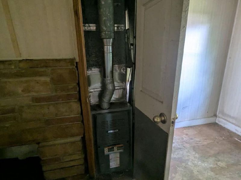 4725 E National Road, Springfield, OH 45505 Photo 9