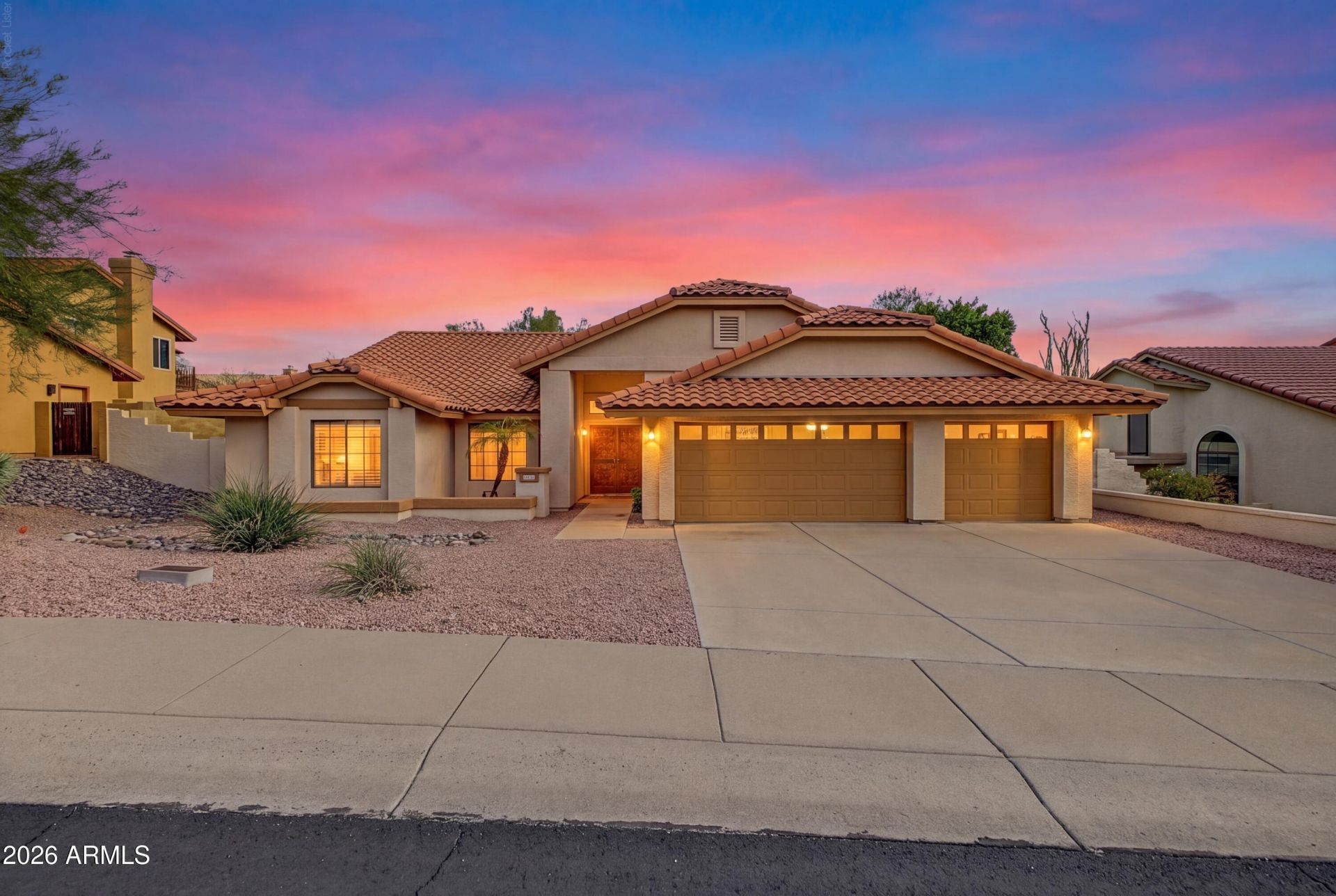 1101 E Braeburn Drive, Phoenix, AZ 85022 Main Photo