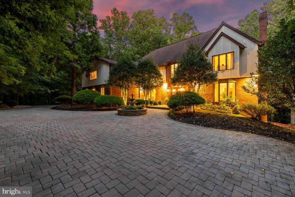 25 HIGHFIELD COURT, COCKEYSVILLE, MD 21030