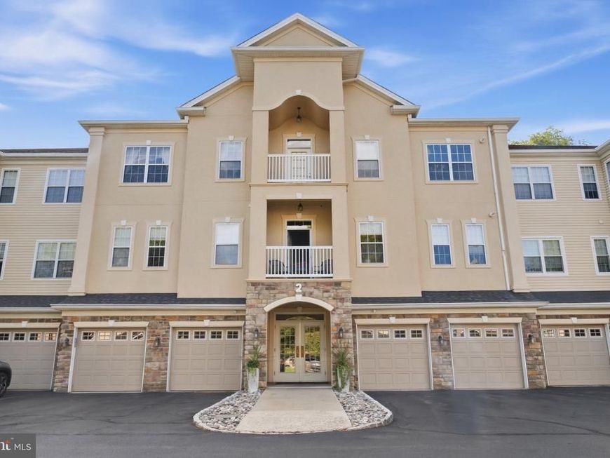 2 Falcon Drive, Unit 301, Holland, PA 18966 Main Photo